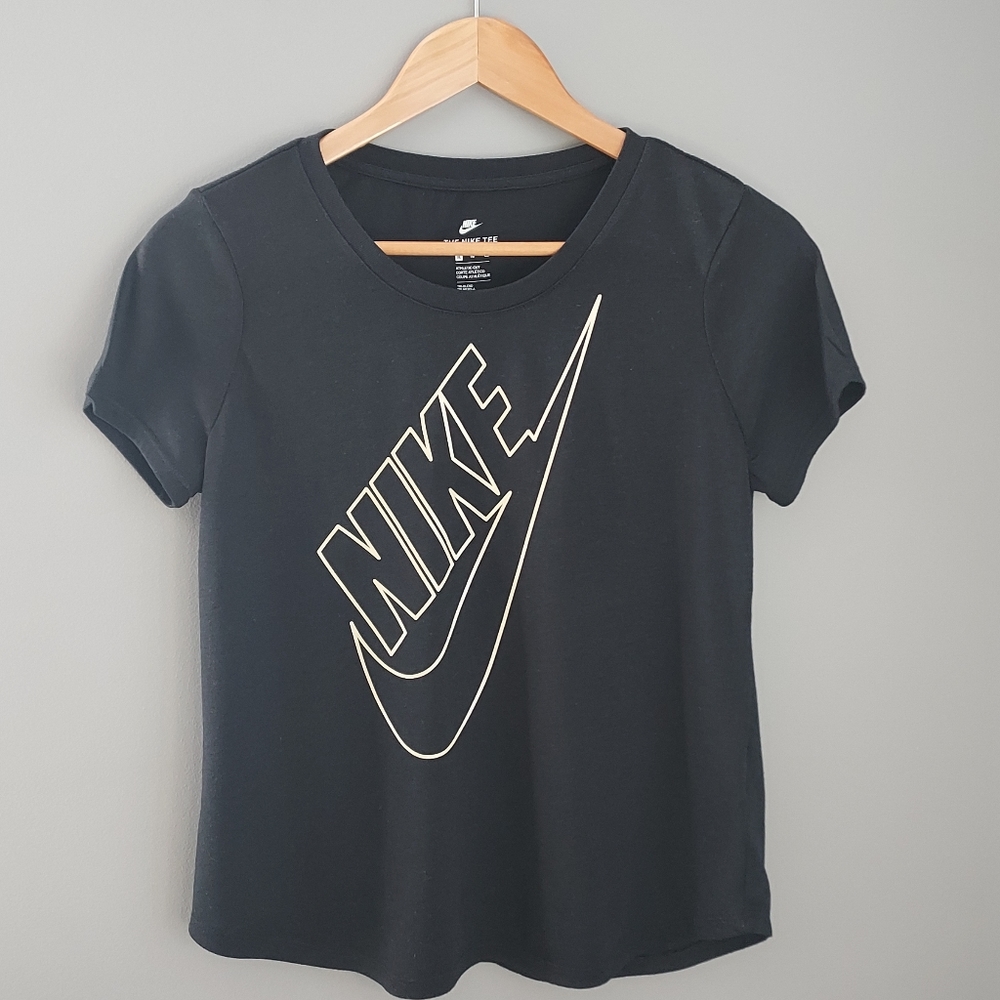 Nike, size XL, black tshirt - Picture 1 of 5